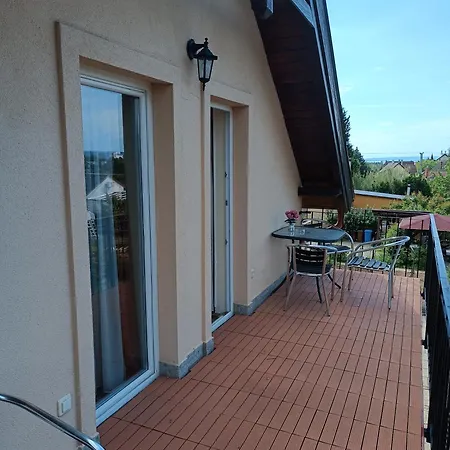 Bed & Breakfast Balatonfueredi Borostyan Panzio 3*