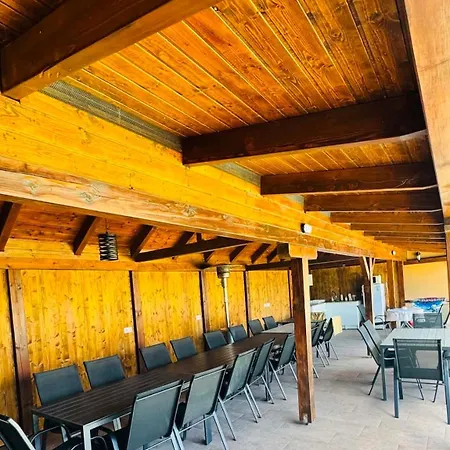 Balatonfueredi Borostyan Panzio 3*